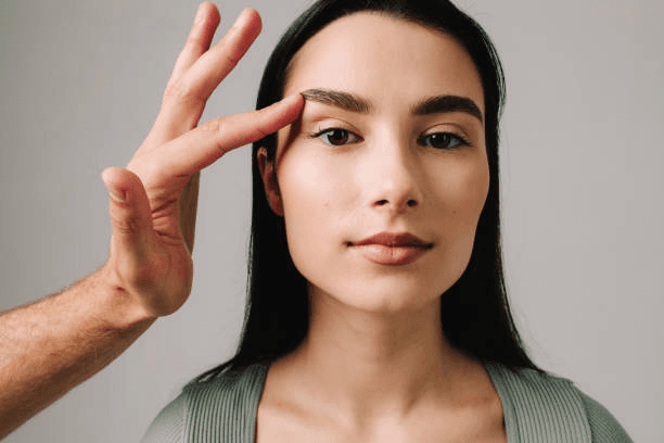 Upper and lower eyelid surgery consultation in Peshawar